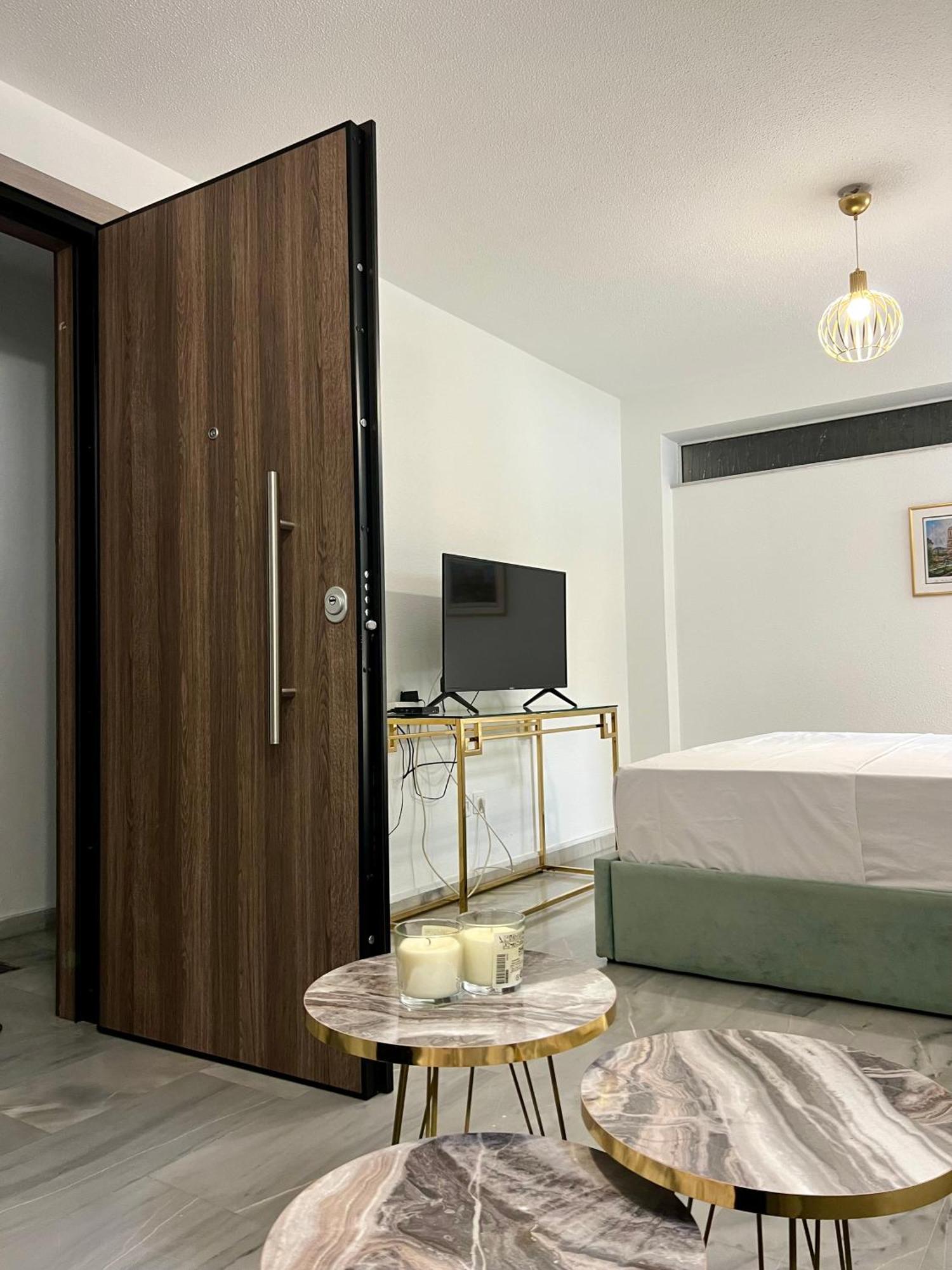 New Apartment At Athenian Riviera Exterior photo